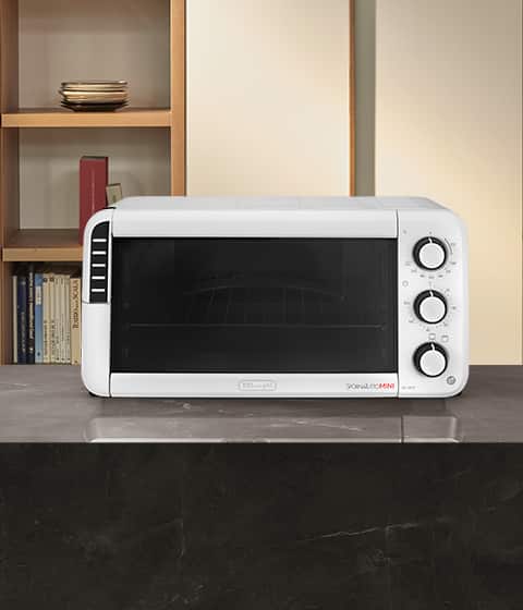 gb-Channel-kitchen-CategoryMood-electric-oven-EO12012-desk.jpg