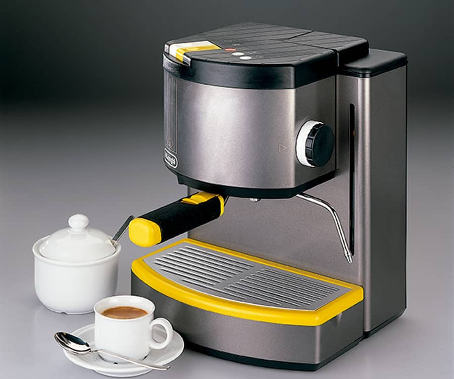 1989-nace-primera-cafetera-espresso-delonghi.jpg