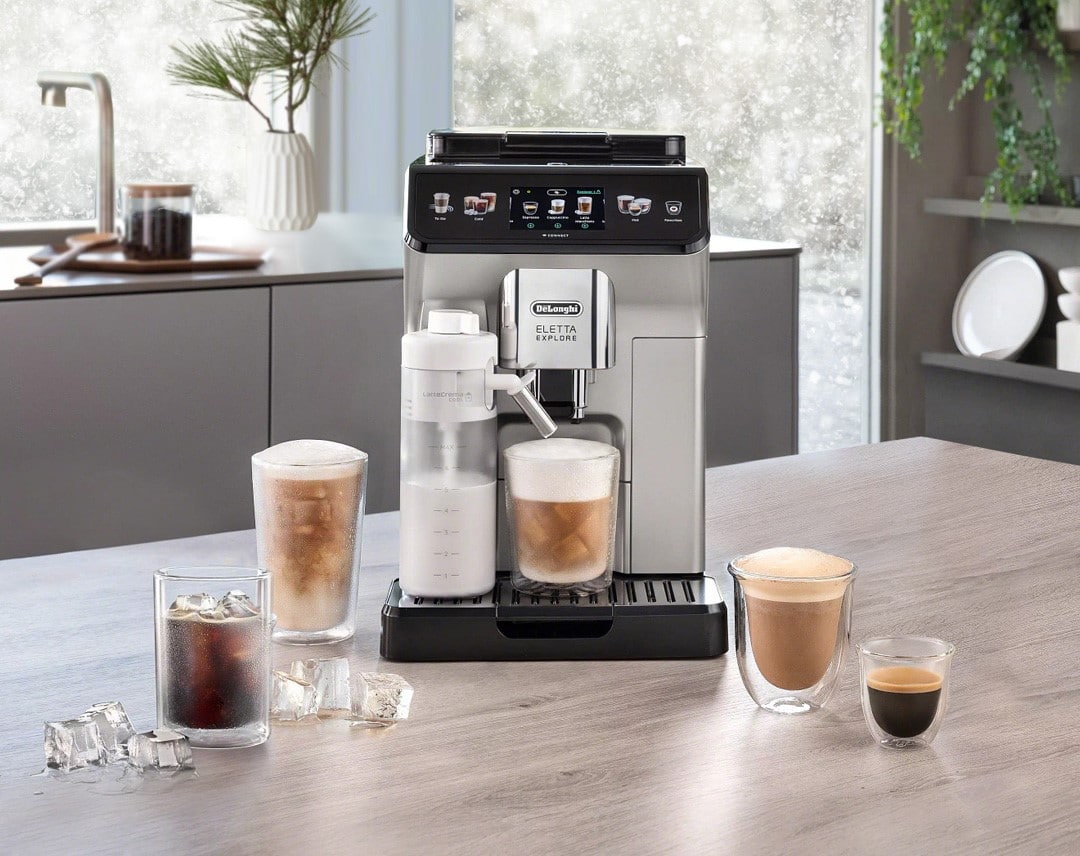 https://www.delonghi.com/medias/1DL-CA-Coffee-BoxingWeek-HP-Mobile.jpeg?context=bWFzdGVyfGltYWdlc3wyMjA1ODV8aW1hZ2UvanBlZ3xhR0prTDJnMFpTODBPRGczT1RBME9UUXdPRFUwTWk4eFJFd3RRMEV0UTI5bVptVmxMVUp2ZUdsdVoxZGxaV3N0U0ZCZlRXOWlhV3hsTG1wd1pXY3xmY2RhODE1NmI5MjQ5MGJkNTUyYjU4YzQ5ZDI1NTQxNTQ0MzBjZWEwYTcyMWVkZmZlYTE5NjkyM2FkN2FlNjgy