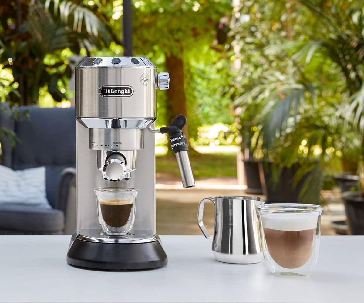 2013-nace-dedica-cafetera-delonghi.jpg