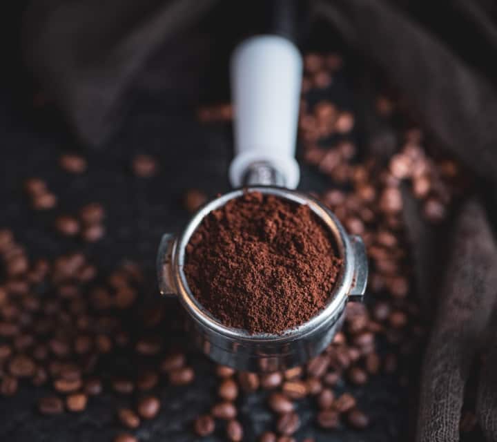 When Grinding Coffee Beans, How Much Should I Use Per Cup?